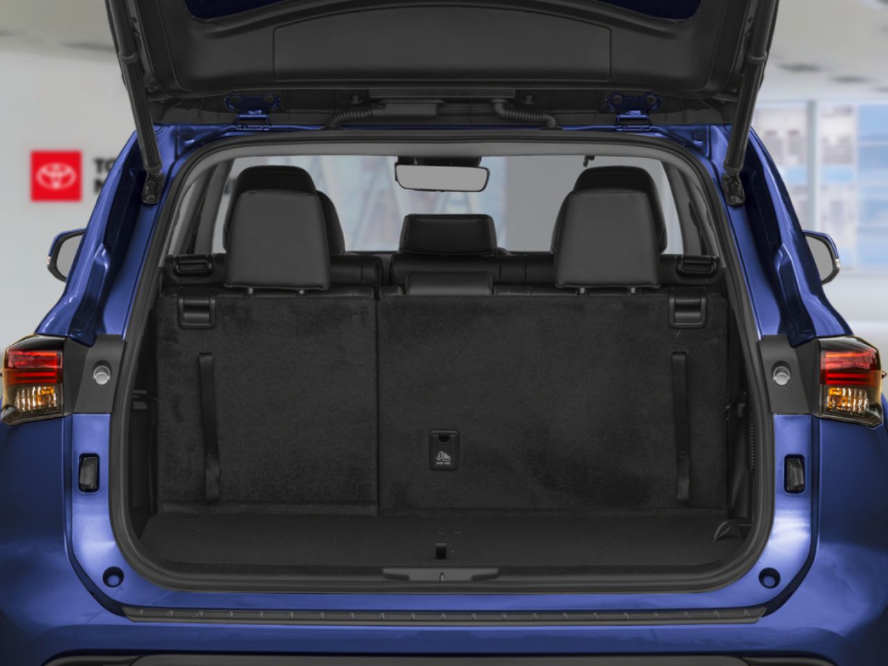 2026 Toyota Highlander Wind Chill Pearl Mont-Laurier - photo #11