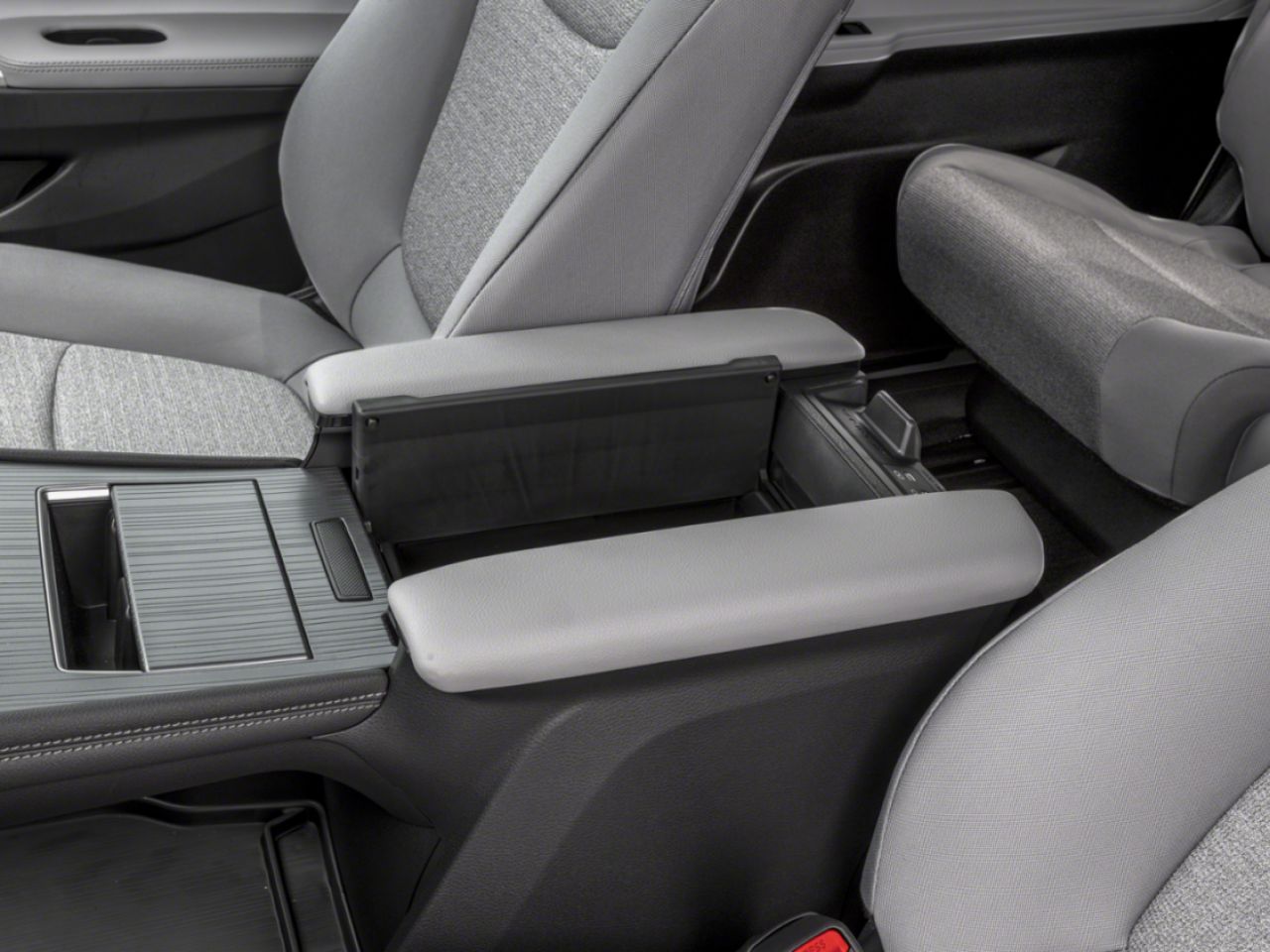 Toyota Sienna 2026 Heavy m&eacute;tal Mont-Laurier - photo #6