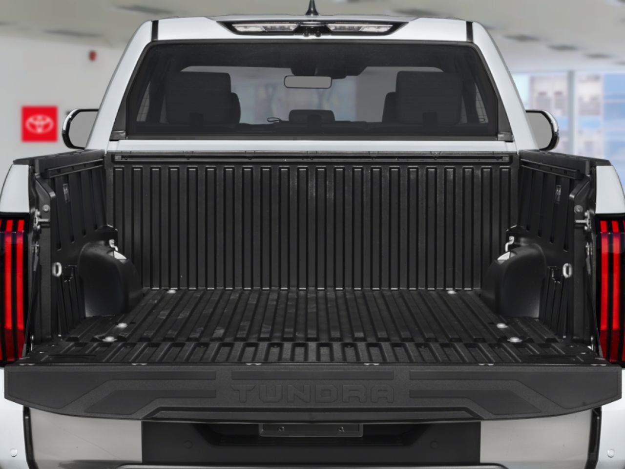 2026 Toyota Tundra Mudbath Mont-Laurier - photo #9
