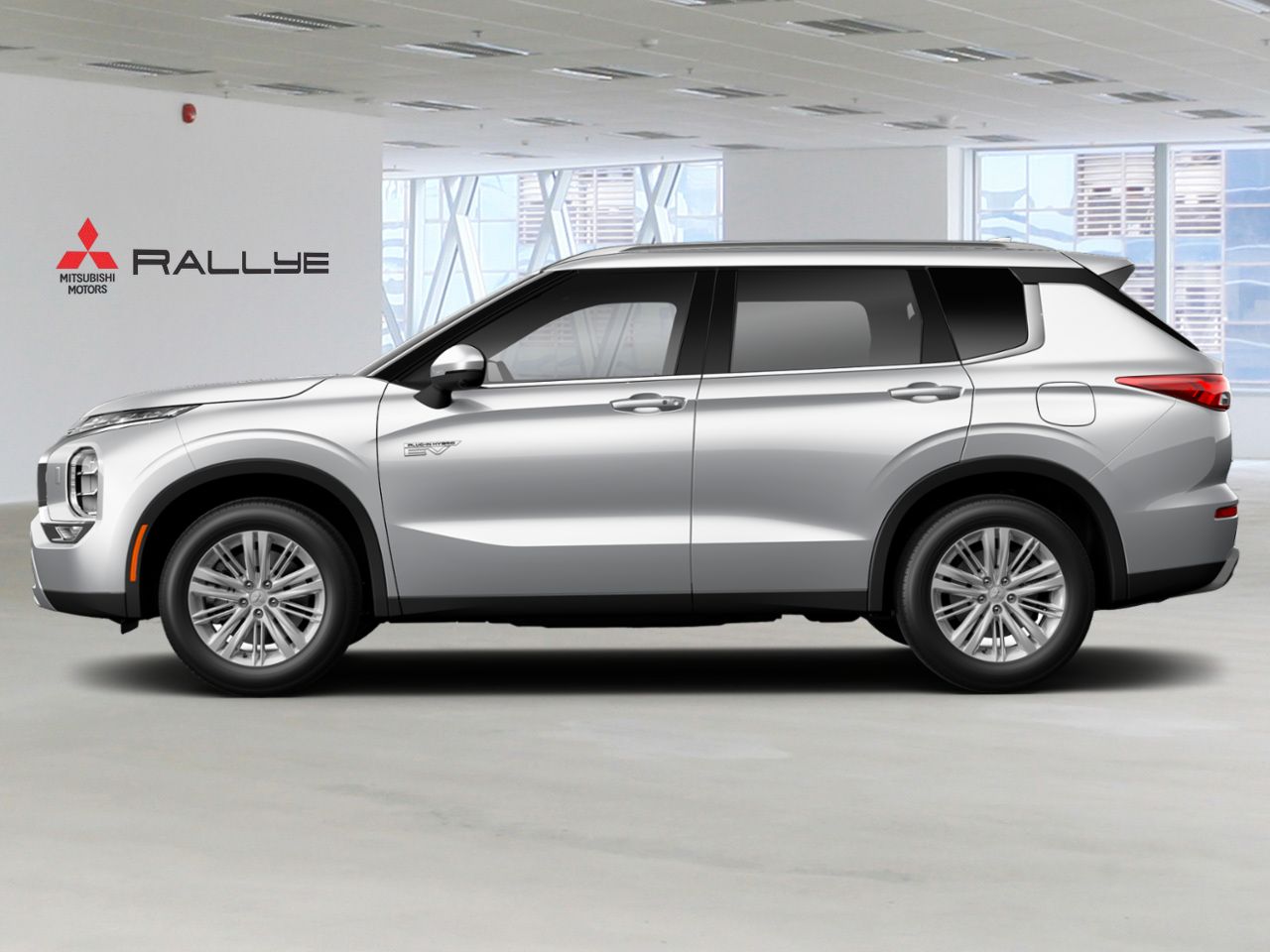2026 MITSUBISHI Outlander Plug-In Hybrid Sterling Silver Gatineau - photo #1