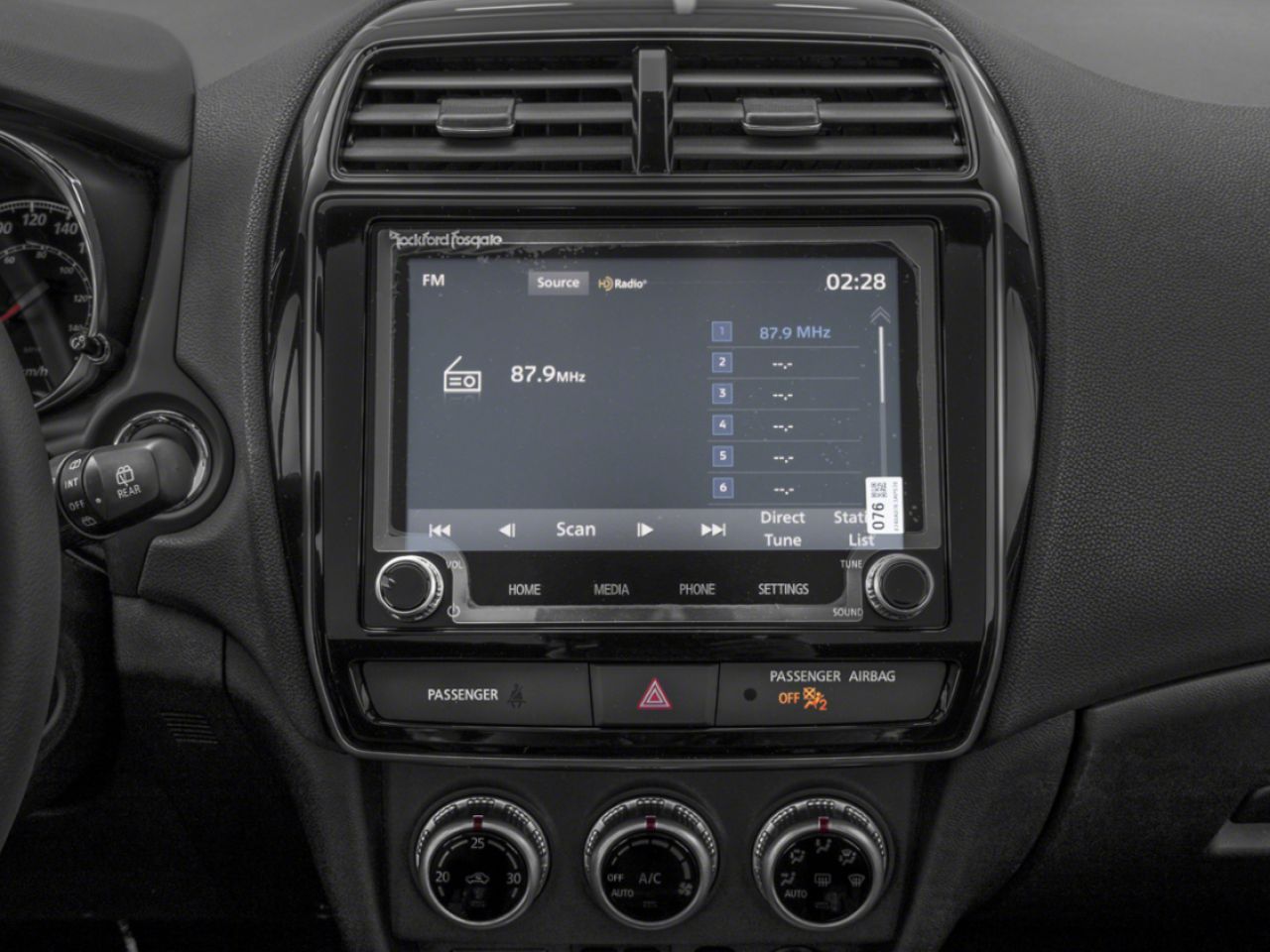 2026 MITSUBISHI RVR White Diamond Gatineau - photo #4