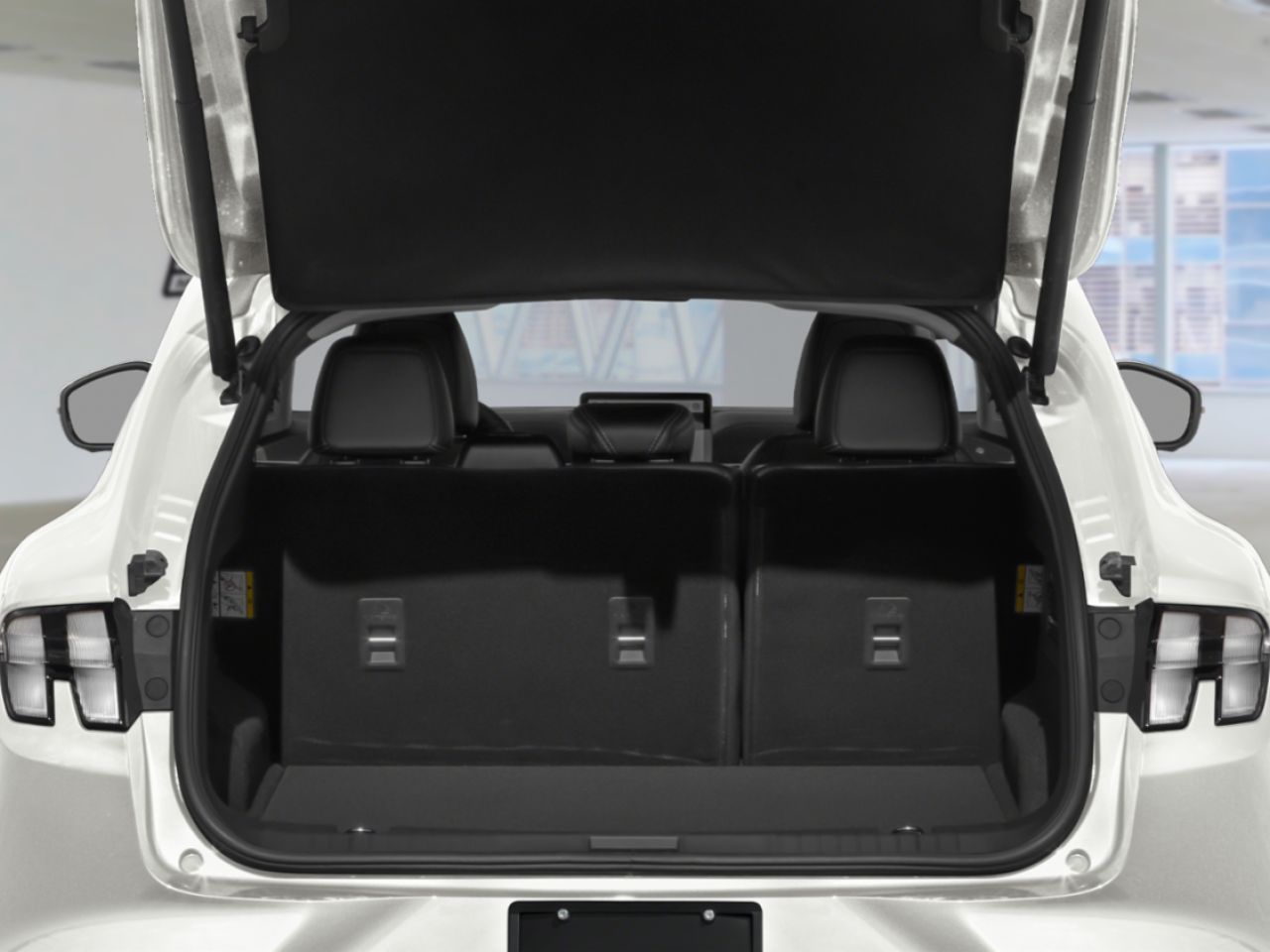 2026 Ford Mustang Mach-E Velocity Blue Metallic Mont-Laurier - photo #11