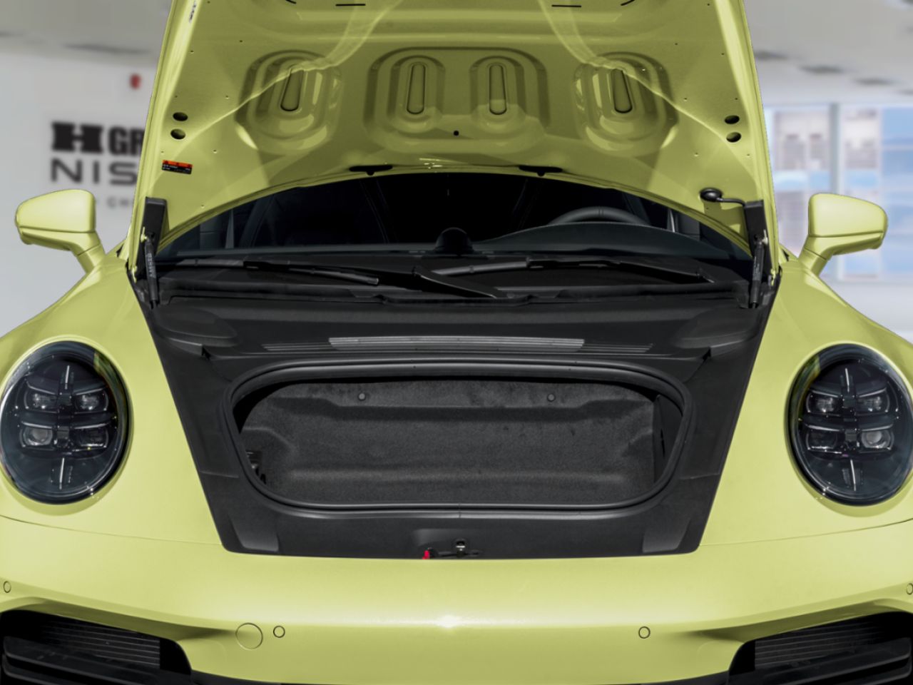 PORSCHE 911 2026 Noir Laval - photo #10