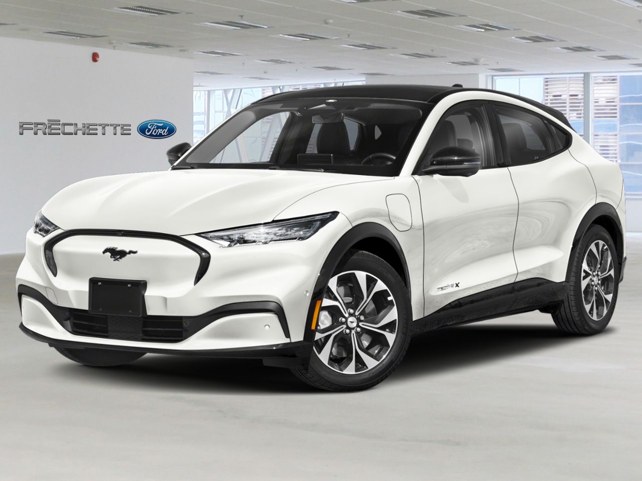 2026 Ford Mustang Mach-E Star White Metallic Tri-Coat Montmagny - photo #0