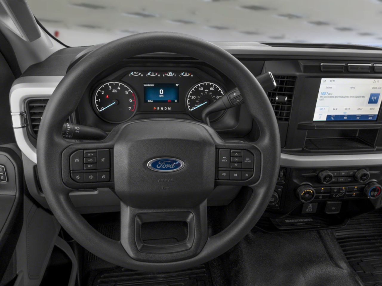 2026 Ford Super Duty F-350 DRW Oxford White Montmagny - photo #11