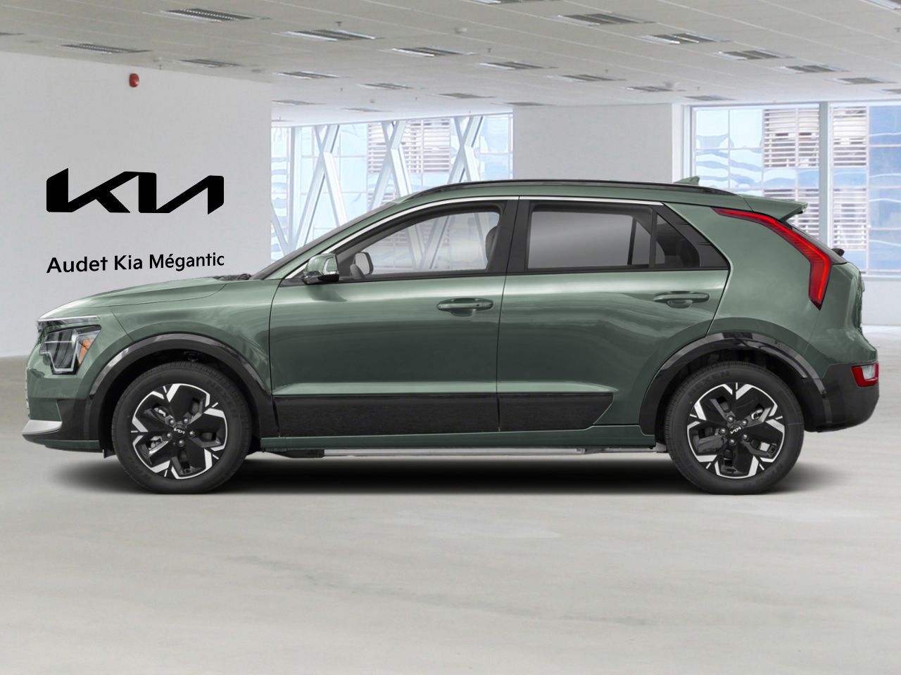 Kia Niro &eacute;lectrique 2026 Vert paysage urbain Nantes - photo #1