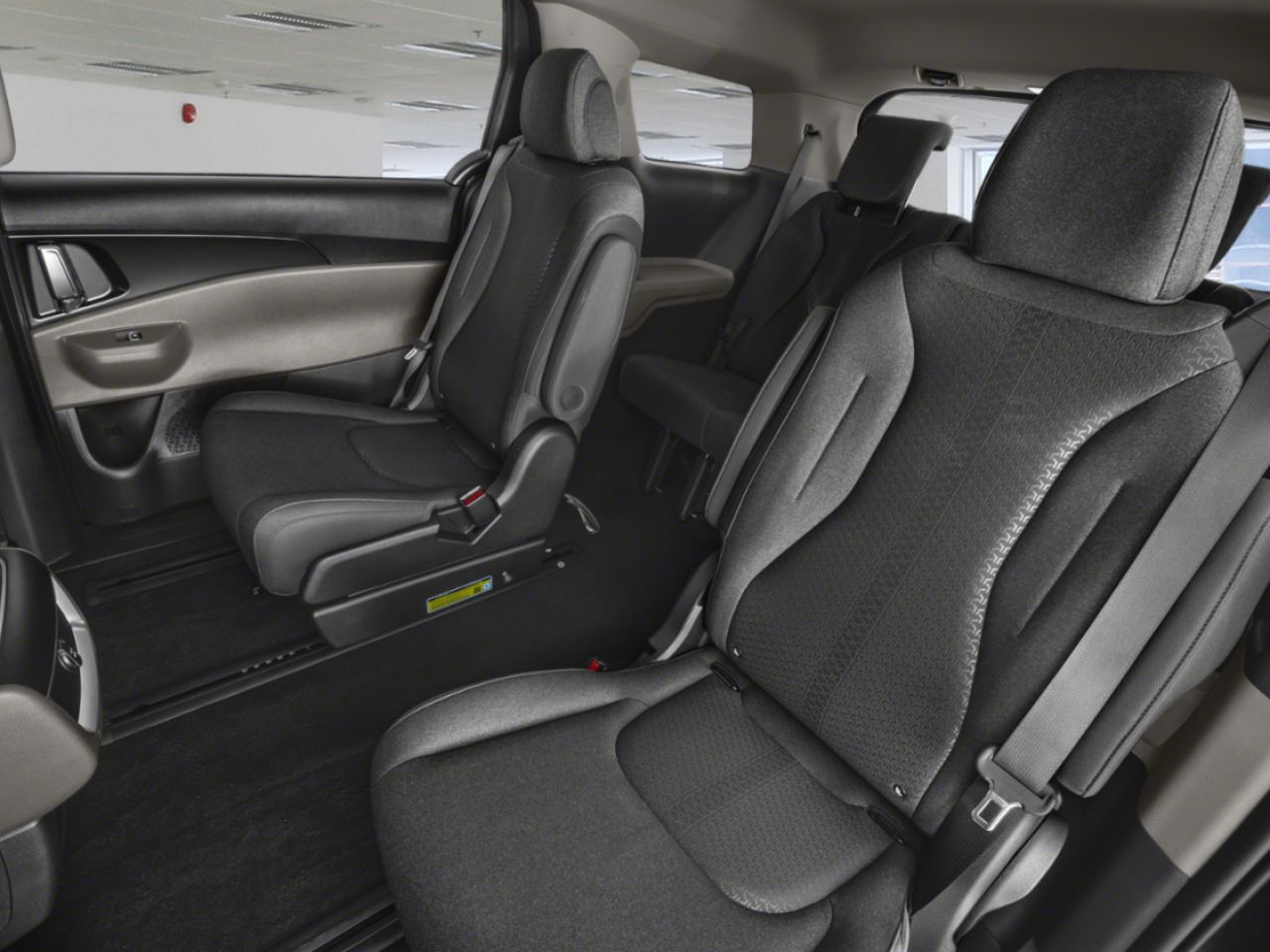 KIA Carnival 2026 Blanc neige nacr&eacute; Nantes - photo #6