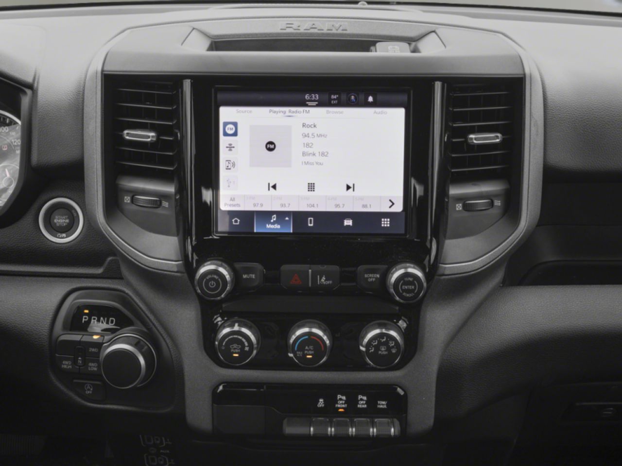 2025 RAM 1500 251410 | Tradesman cabine d'équipe 4x4 caisse de 5 pi 7 po Granite Crystal Metallic Gatineau - photo #4