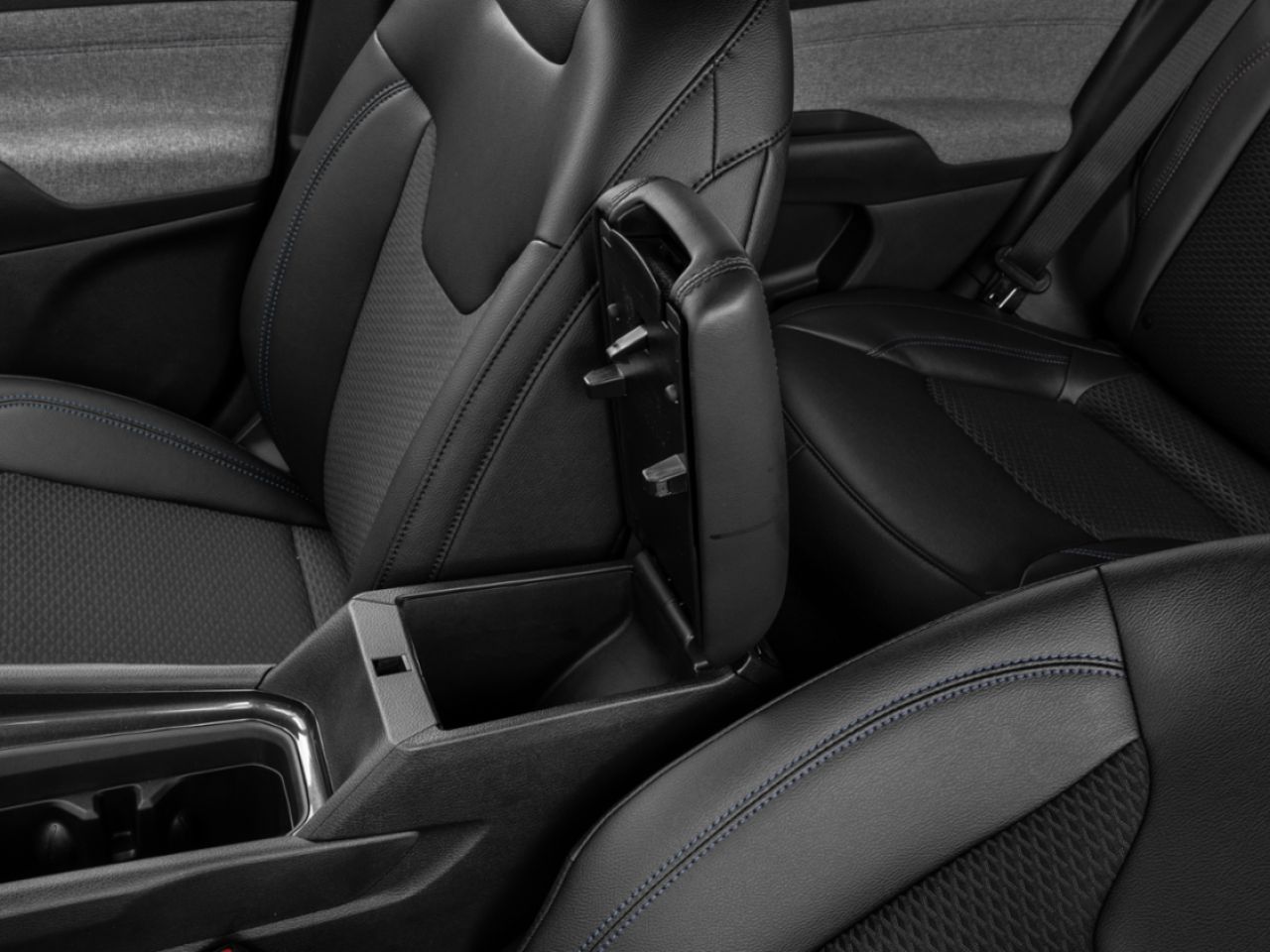 2025 JEEP Compass Diamond Black Crystal Pearl Gatineau - photo #7