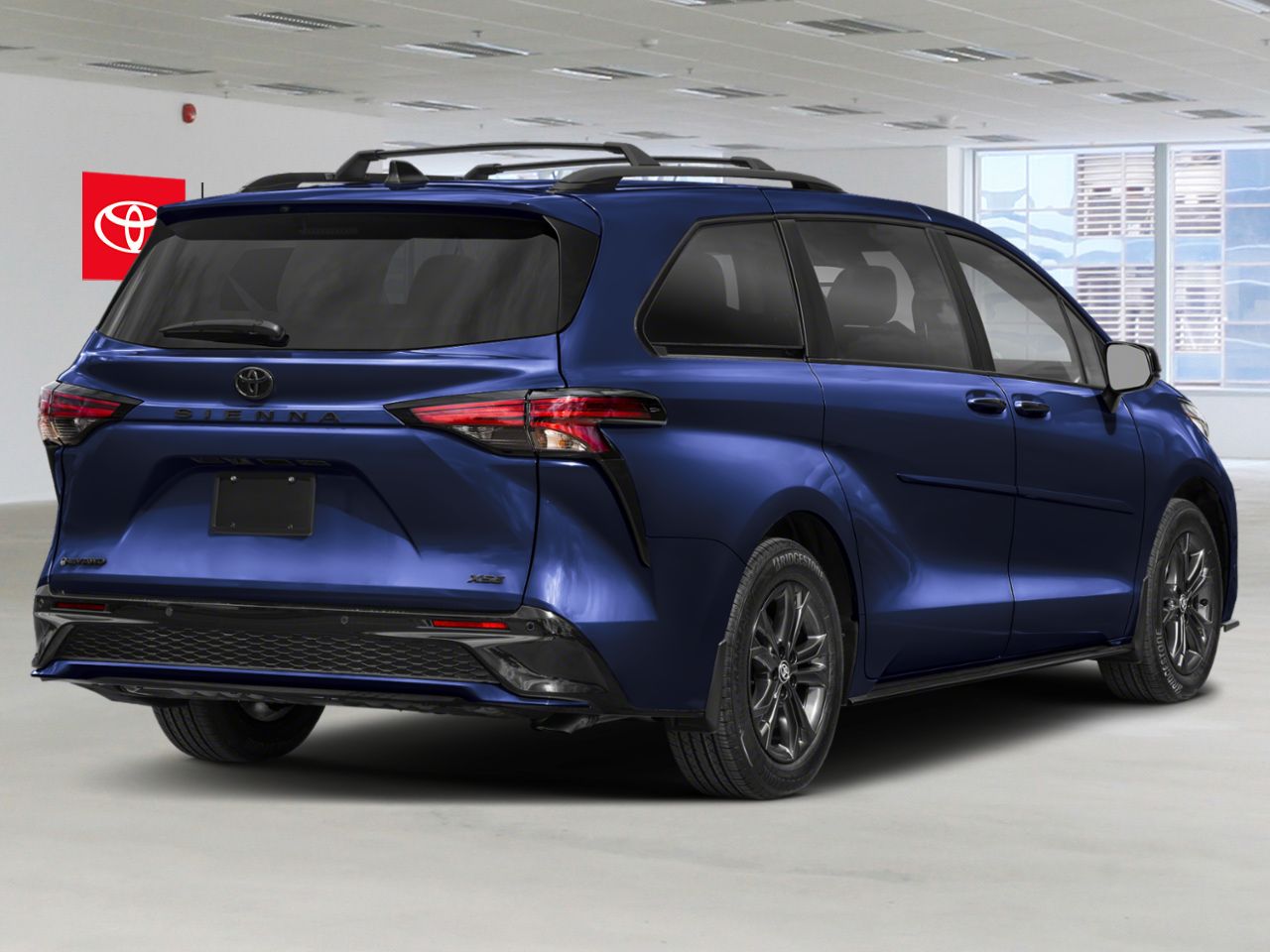 TOYOTA SIENNA 99479 | XSE 2026 Bleu Qu&eacute;bec - photo #1