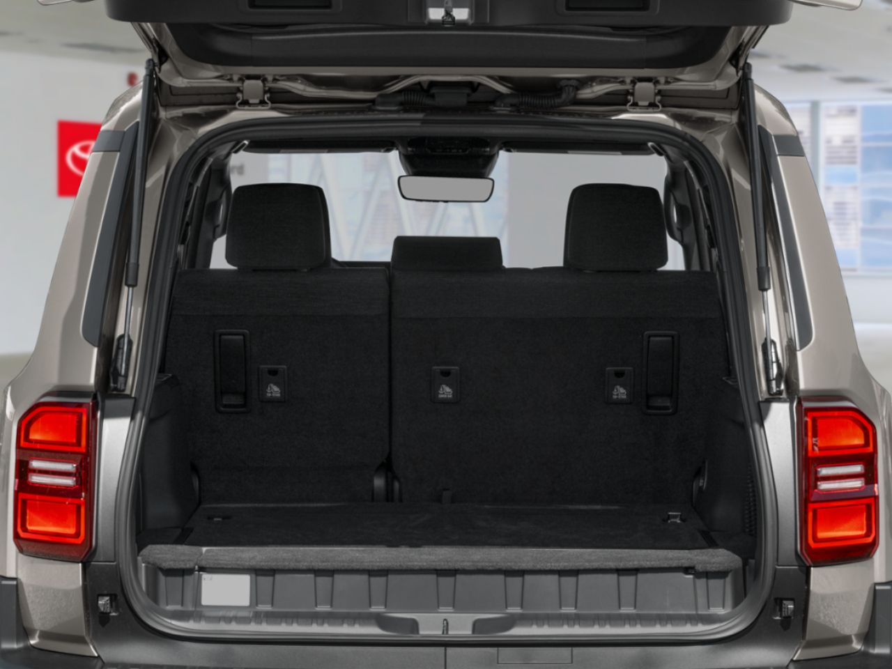 TOYOTA Land Cruiser 99614 | BASE 2026 Cassonade m&eacute;tallis&eacute; Qu&eacute;bec - photo #9