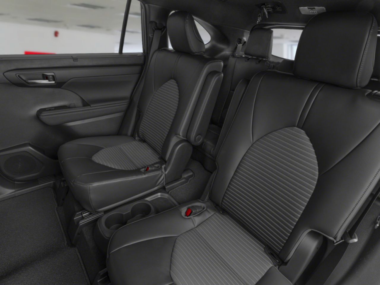 Toyota HIGHLANDER 99323 | XSE 2026 Rouge Qu&eacute;bec - photo #6