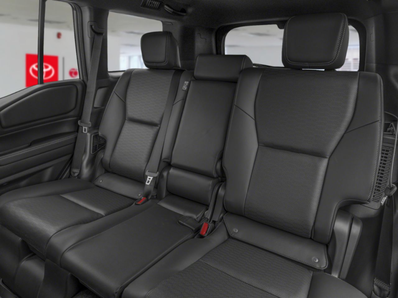 TOYOTA Land Cruiser 99356 | BASE 2026 Noir Qu&eacute;bec - photo #9