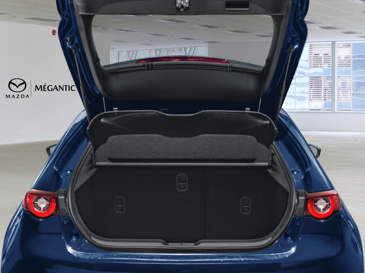 2026 Mazda Mazda3 Sport Deep Crystal Blue Mica Lac M&eacute;gantic - photo #9
