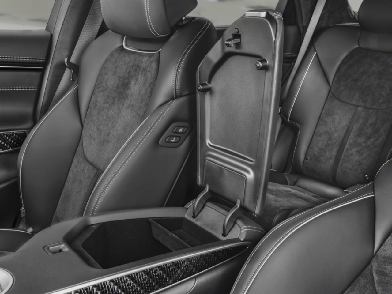 Genesis GV70 2023 Blanc Gatineau - photo #7