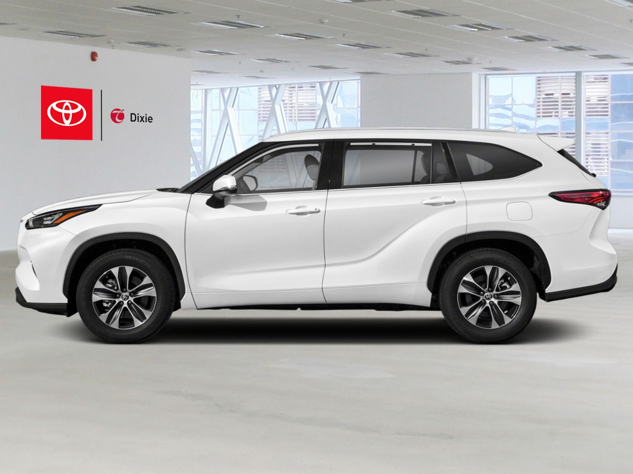 2022 Toyota Highlander XLE AWD / CLEAN CARFAX / HEATED SEATS / MOONROOF / ALLOY WHEELS / CARPLAY AND ANDROID AUTO White Mississauga - photo #1