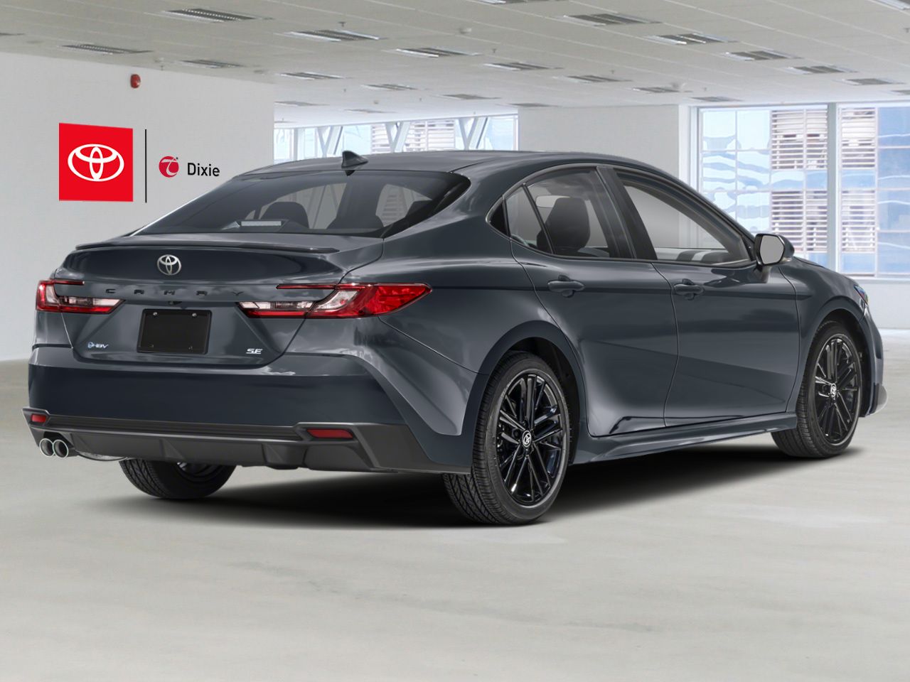 2025 Toyota Camry HYBRID SE UPGRADE AWD / CLEAN CARFAX / MOONROOF / ALLOY WHEELS / CARPLAY AND ANDROID AUTO Underground Mississauga - photo #2
