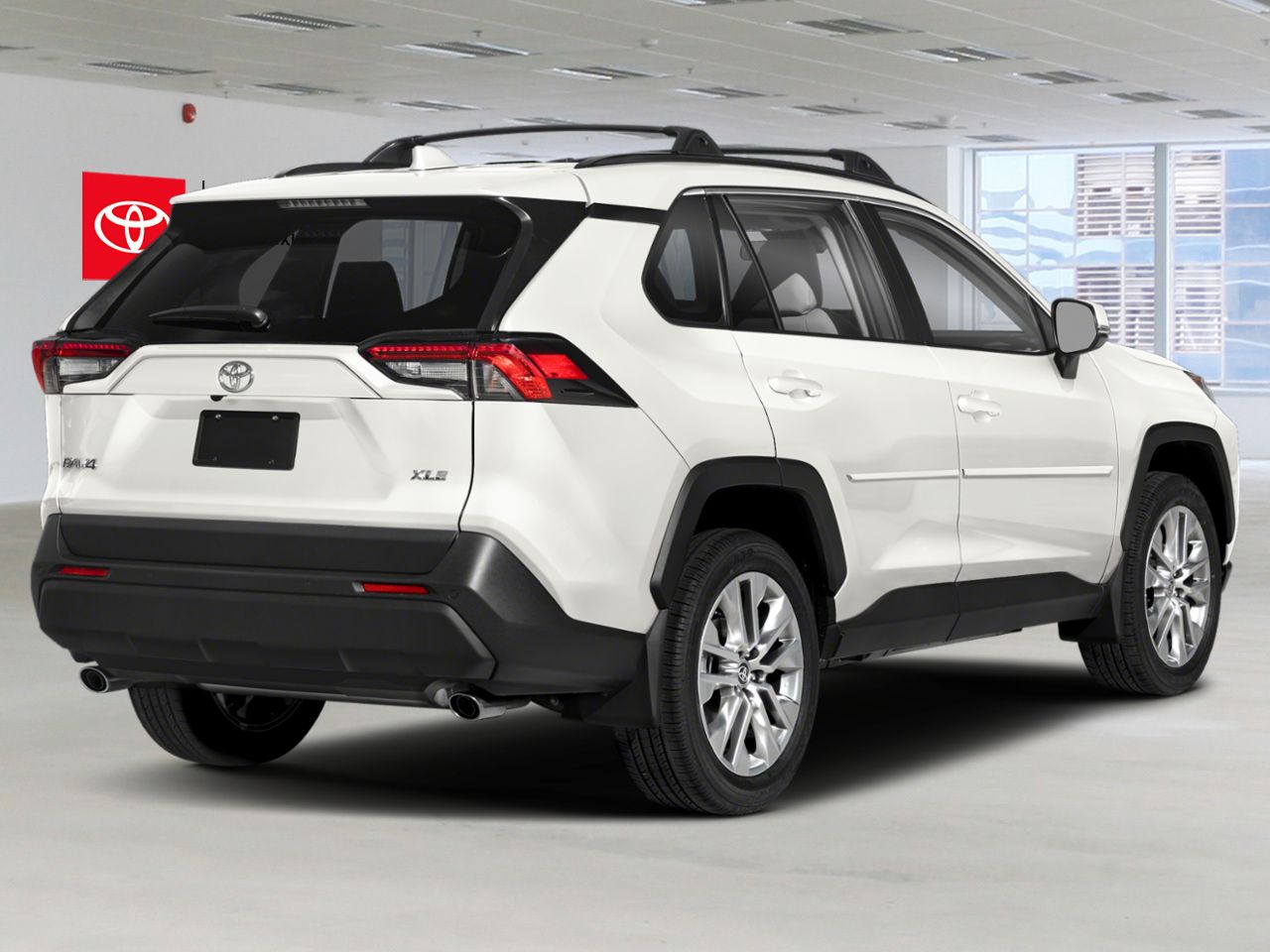 2023 Toyota RAV4 XLE AWD / HEATED SEATS / MOONROOF / ALLOY WHEELS / CARPLAY AND ANDROID AUTO White Mississauga - photo #2