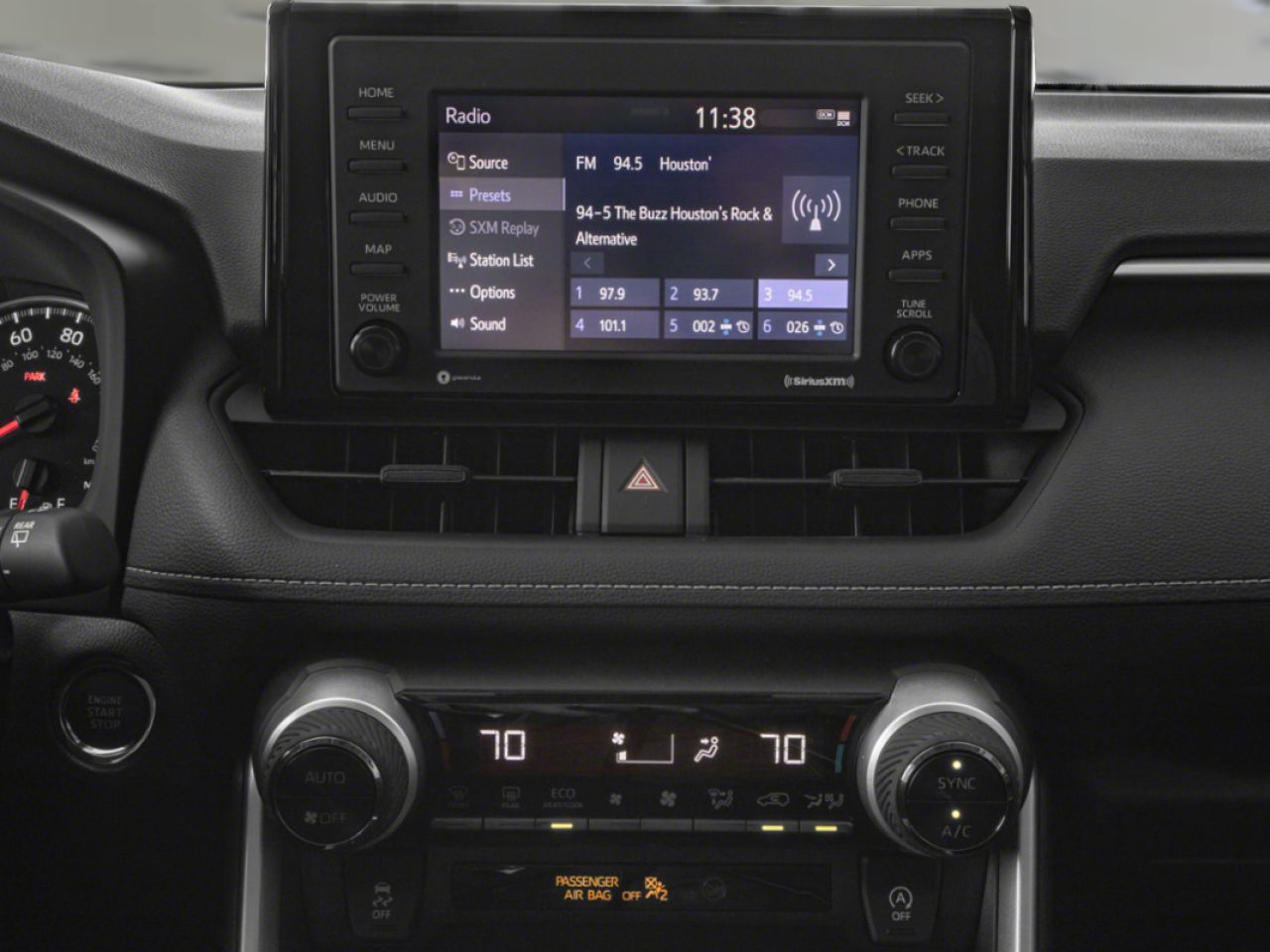 2022 Toyota RAV4 XLE PREMIUM AWD / HEATED SEATS / MOONROOF / LEATHER SURFACE / CARPLAY AND ANDROID AUTO Silver Mississauga - photo #9