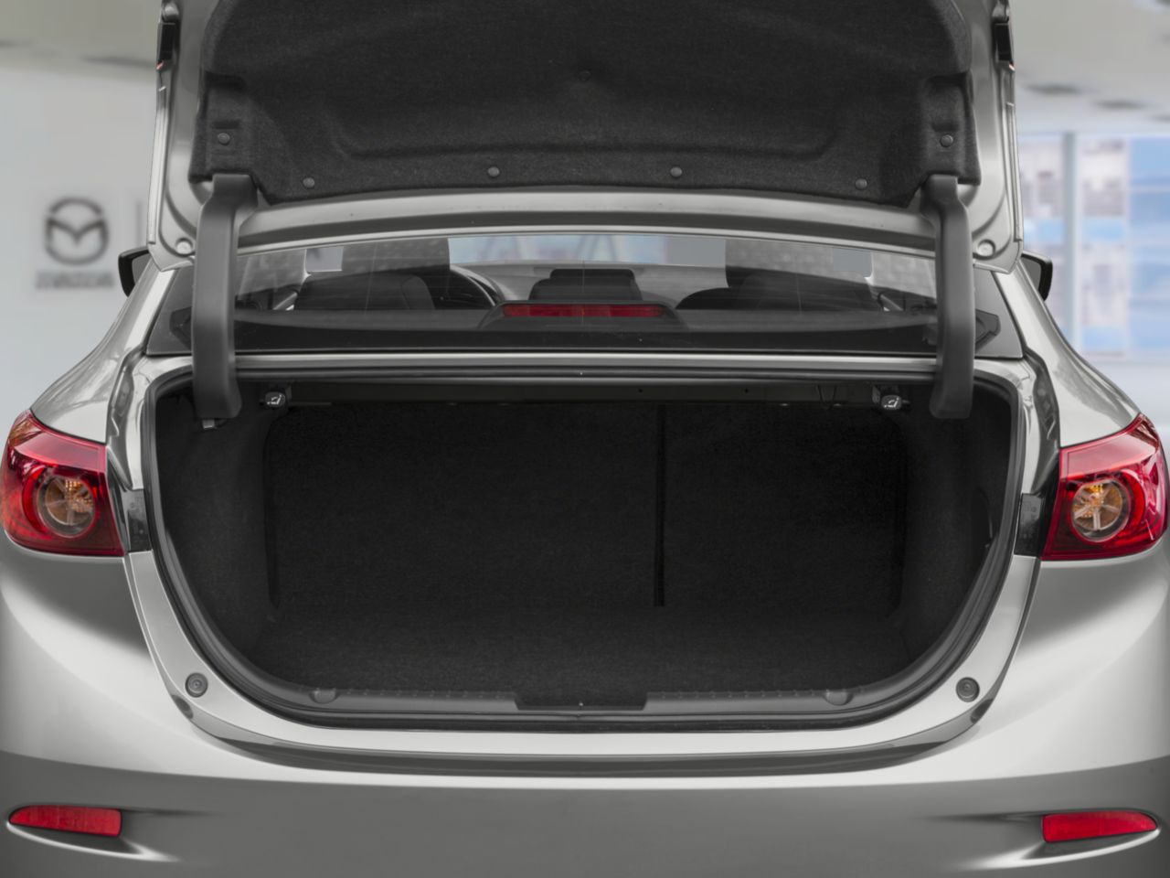 MAZDA Mazda3 2017 Noir de jais mica Ste-Marie - photo #11