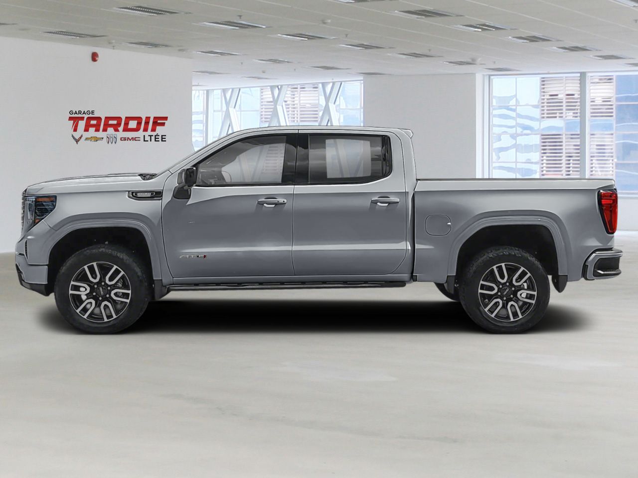 GMC Sierra 1500 AT4 cabine multiplace 4RM 157 po 2026 Argent m&eacute;tallis&eacute; Amos - photo #1