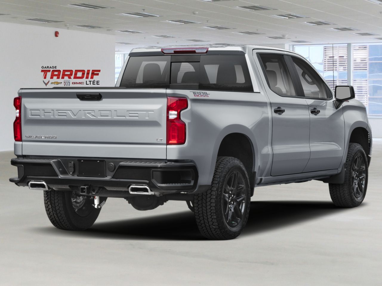 CHEVROLET Silverado 1500 LT Trail Boss cabine multiplace 4RM 157 po 2026 Gris sterling m&eacute;tallis&eacute; Amos - photo #2