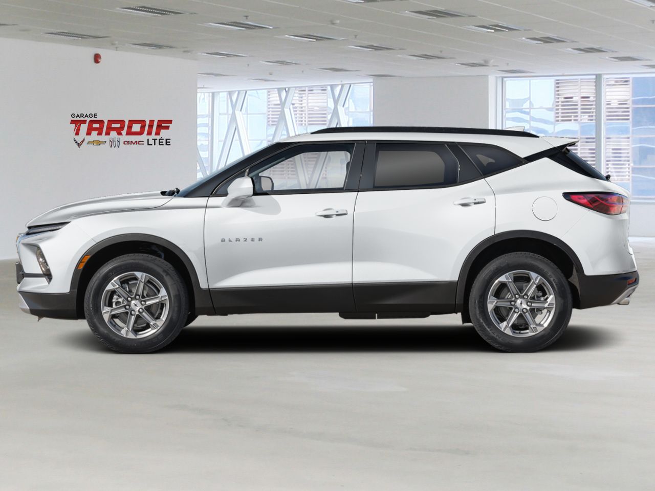 2026 CHEVROLET Blazer Traction int&eacute;grale, 4 portes LT Summit White Amos - photo #1