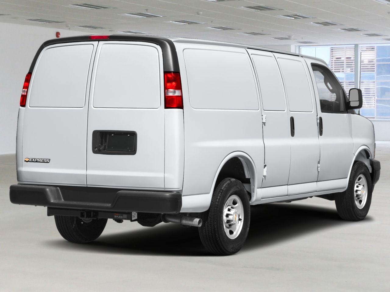2026 CHEVROLET Express Cargo Van Traction arri&egrave;re 2500 135 po Summit White Amos - photo #2