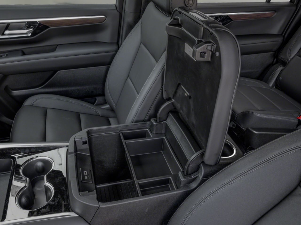 2025 CHEVROLET Suburban 4 RM 4 portes LT Radiant Red Tintcoat Amos - photo #7