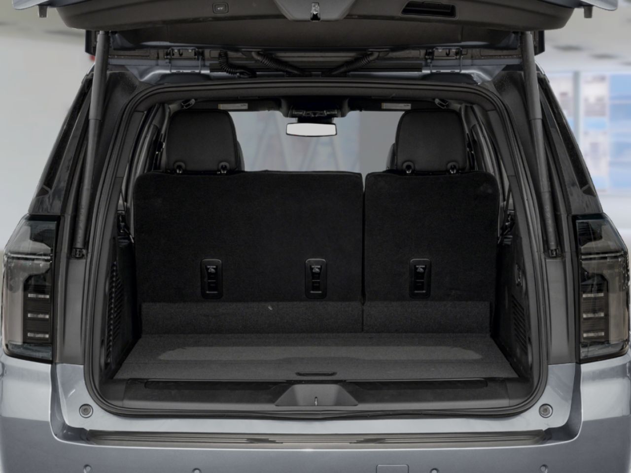 2025 CHEVROLET Suburban 4 RM 4 portes LT Radiant Red Tintcoat Amos - photo #5