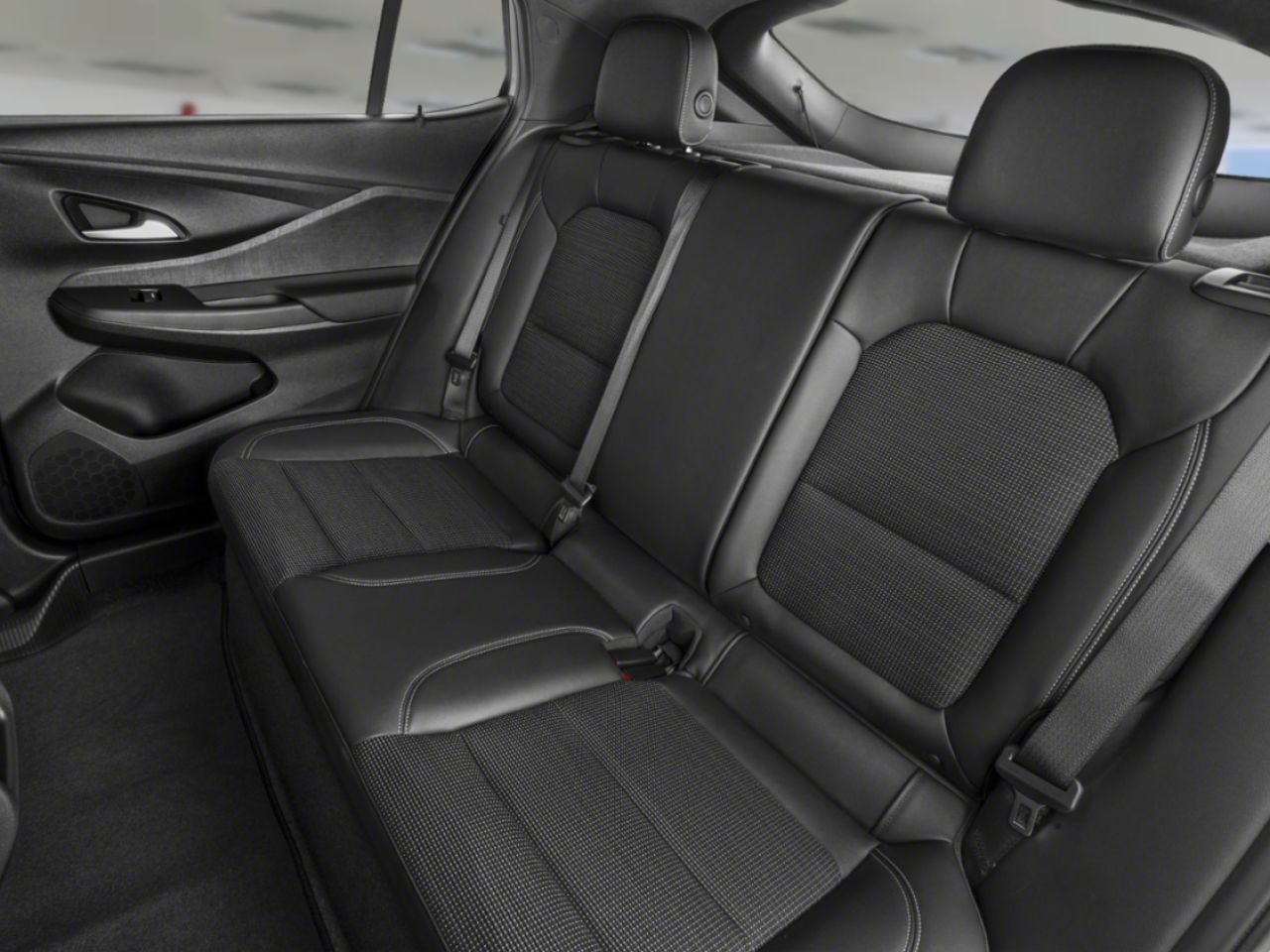 2026 ENVISTA Envista Tourisme sport 4 portes TA Ocean Blue Metallic Amos - photo #5