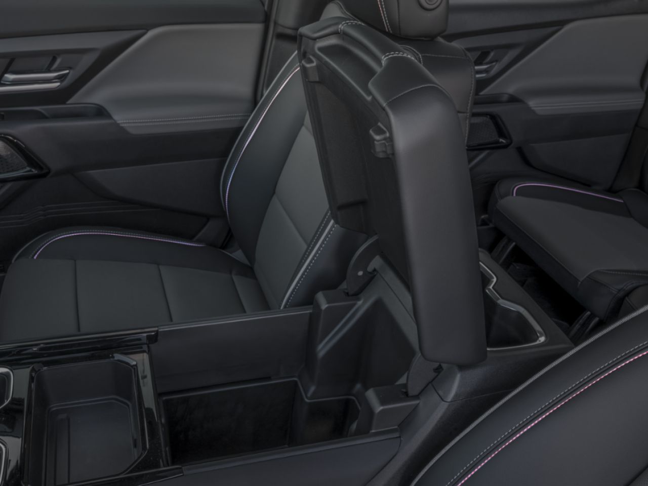 CHEVROLET Silverado EV Trail Boss cabine multiplace 4RMe &agrave; autonomie prolong&eacute;e 2026 Gris Magnus mat m&eacute;tallis&eacute; Amos - photo #7