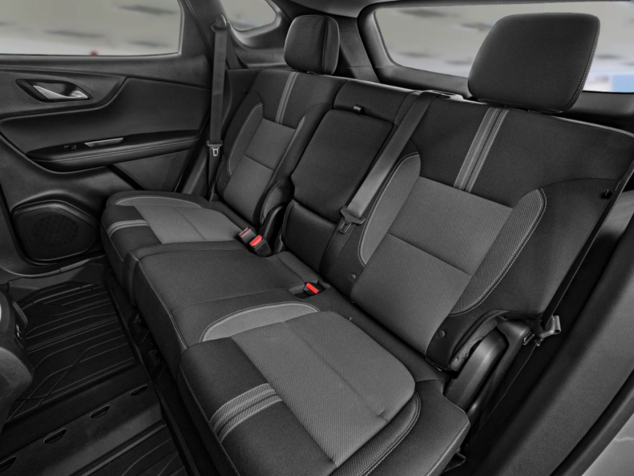 2026 CHEVROLET Blazer Traction int&eacute;grale, 4 portes LT Summit White Amos - photo #3