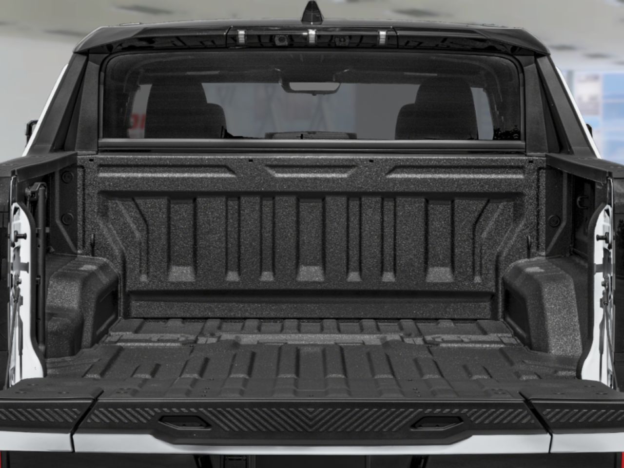 2026 GMC HUMMER EV Pickup 2X cabine multiplace e4RM avec 1SC Meteorite Metallic (Grey) Amos - photo #4