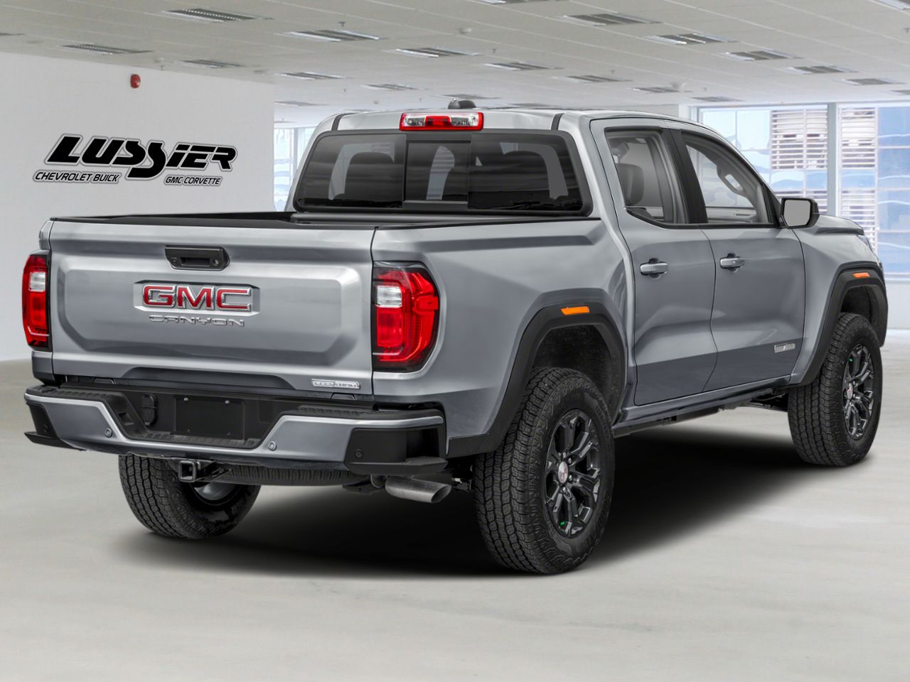 GMC Canyon Elevation cabine multiplace 4RM 2026 Argent m&eacute;tallis&eacute; Saint-Hyacinthe - photo #1