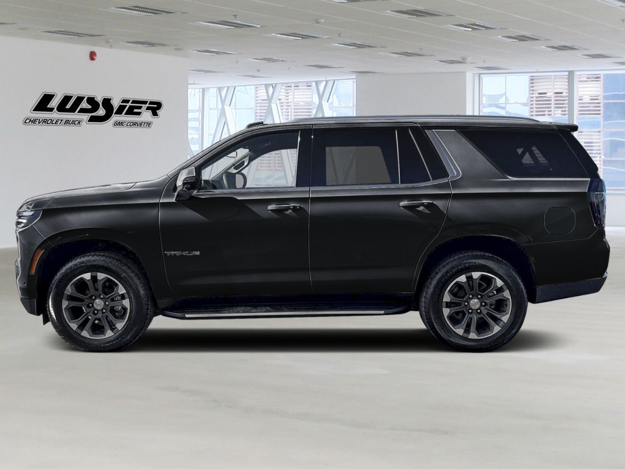 Chevrolet Tahoe 4 RM 4 portes LT 2026 Noir Saint-Hyacinthe - photo #1