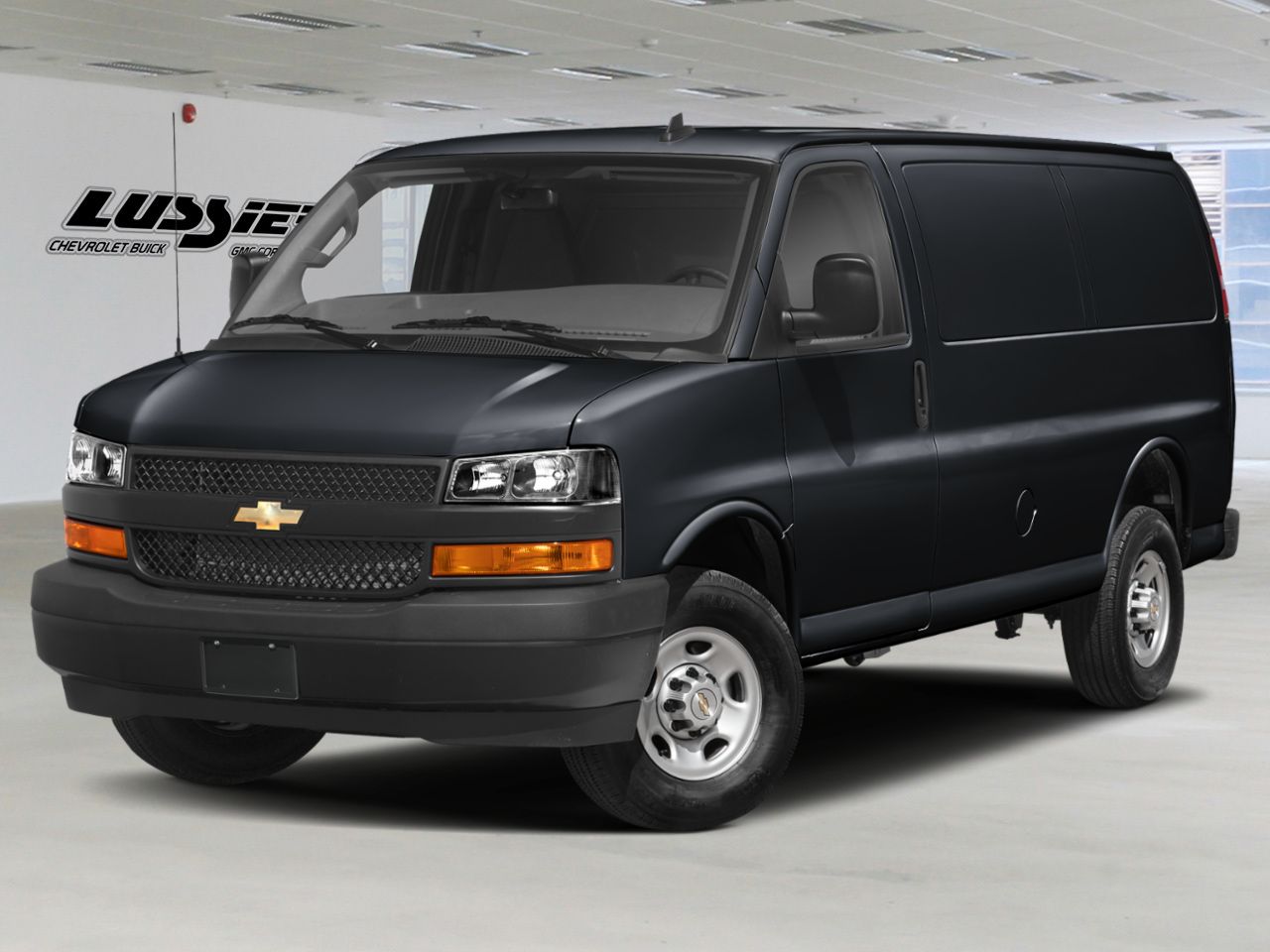 Chevrolet Fourgonnette Express utilitaire Traction arri&egrave;re 2500 155 po 2026 Noir Saint-Hyacinthe - photo #0