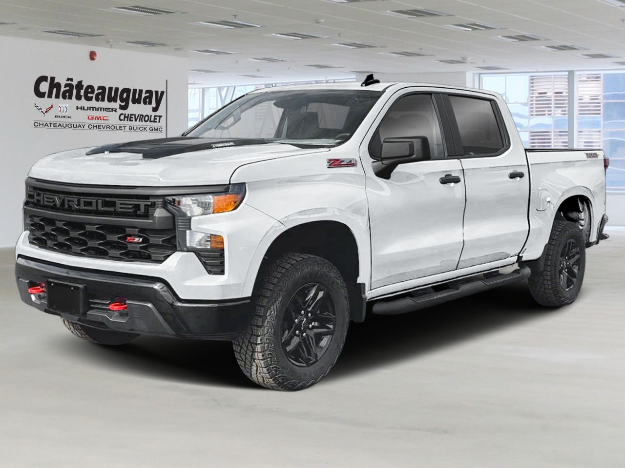 CHEVROLET Silverado 1500 Custom Trail Boss cabine multiplace 4RM 147 po 2026 Blanc sommet Ch&acirc;teauguay - photo #0