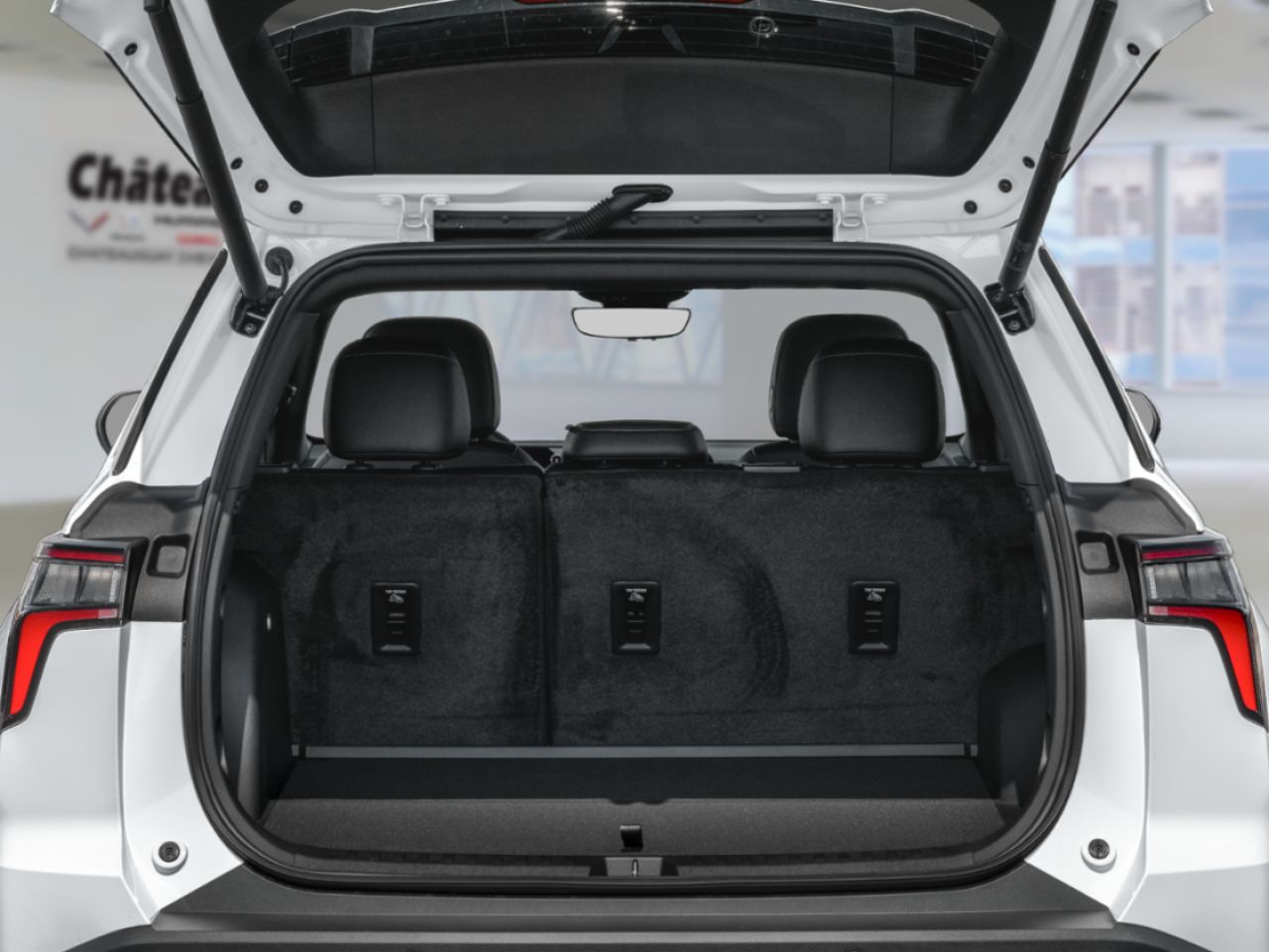 2027 CHEVROLET Equinox LT 4&nbsp;portes &agrave; transmission int&eacute;grale avec 2LT Summit White Ch&acirc;teauguay - photo #15