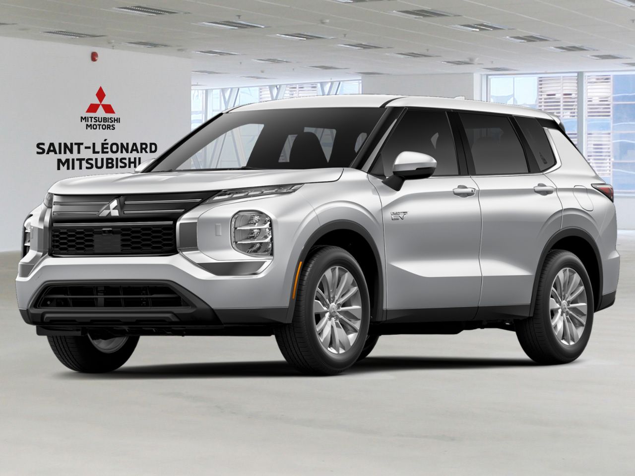 2026 Mitsubishi Outlander Plug-In Hybrid ES Sterling Silver Montreal - photo #0