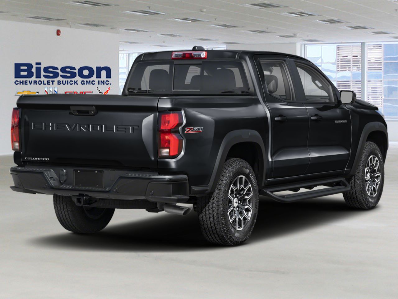 Chevrolet Colorado Z71 cabine multiplace 4RM 2026 Noir Thetford Mines - photo #1