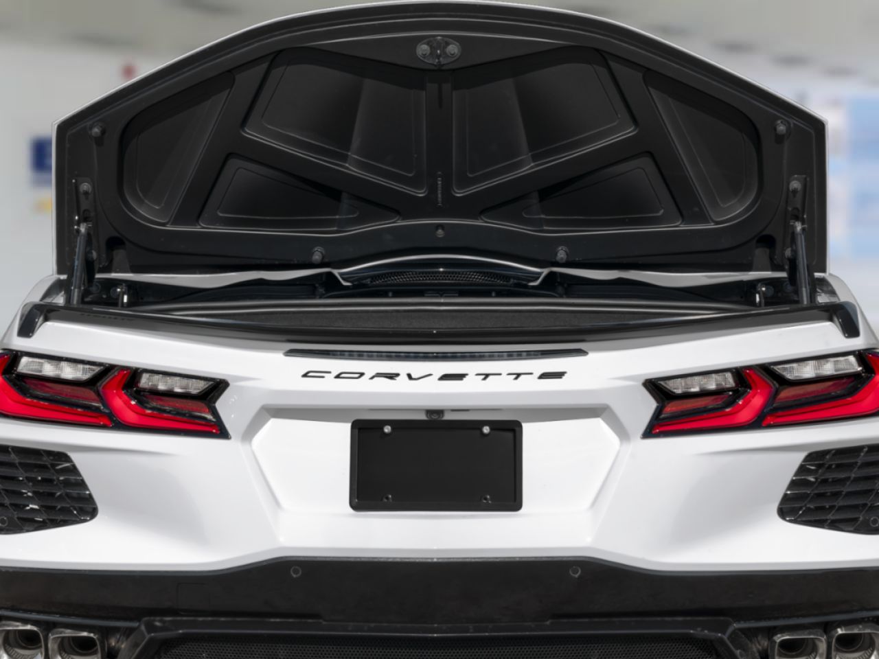 2026 Chevrolet Corvette Stingray cabriolet 2 portes avec 2LT Red Thetford Mines - photo #3