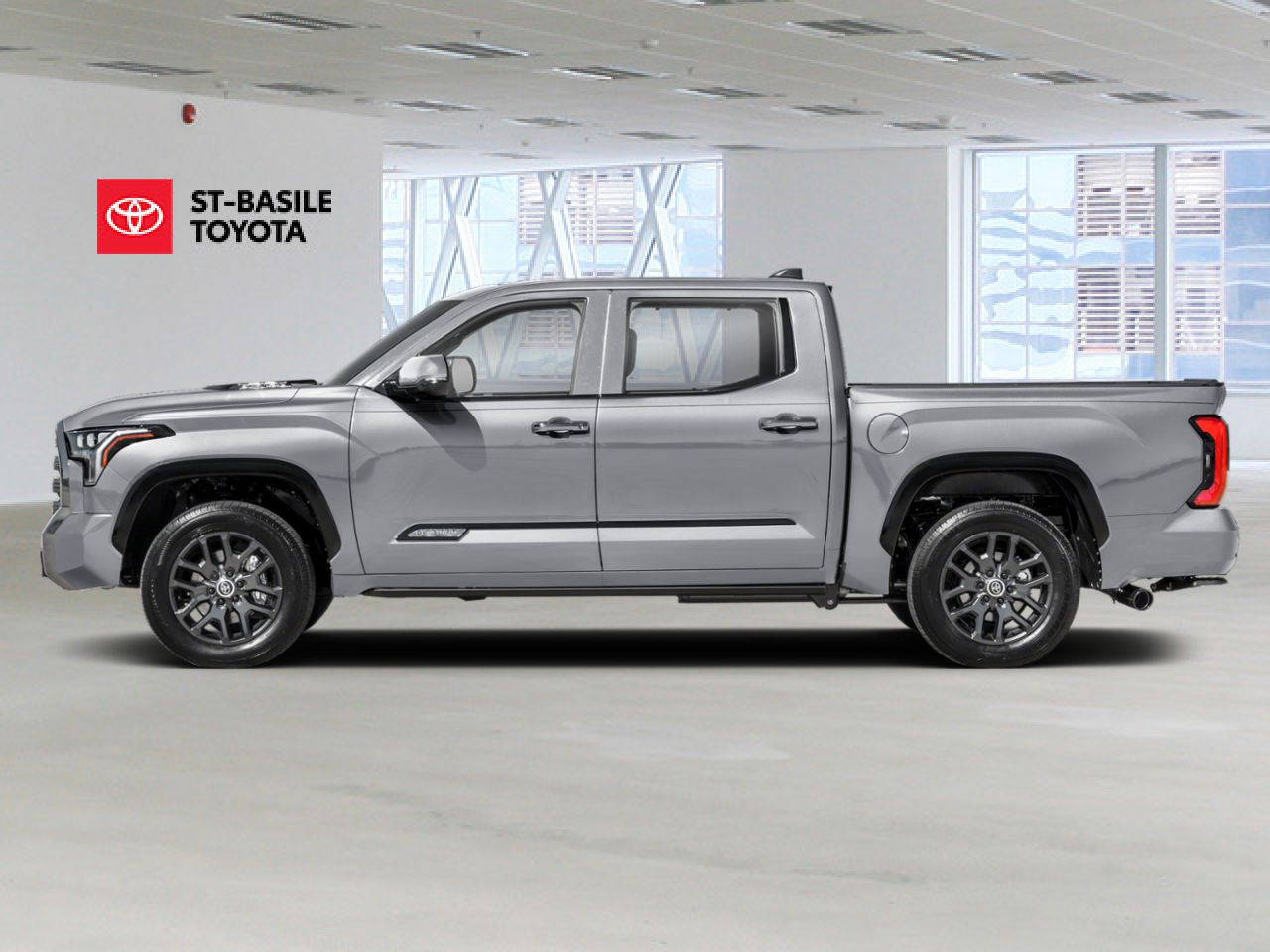 TOYOTA Tundra 2026 Argent c&eacute;leste m&eacute;tallis&eacute; Saint-Basile-le-Grand - photo #1