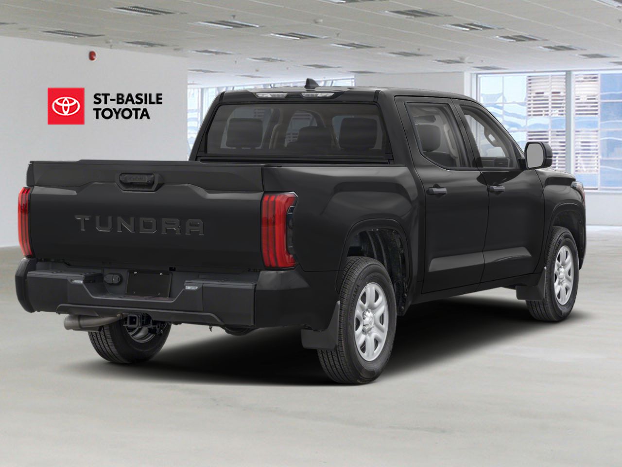 TOYOTA Tundra 2026 Noir minuit m&eacute;tallis&eacute; Saint-Basile-le-Grand - photo #2