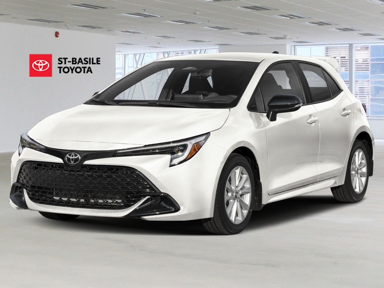 2026 TOYOTA Corolla Hatchback White Saint-Basile-le-Grand - photo #0