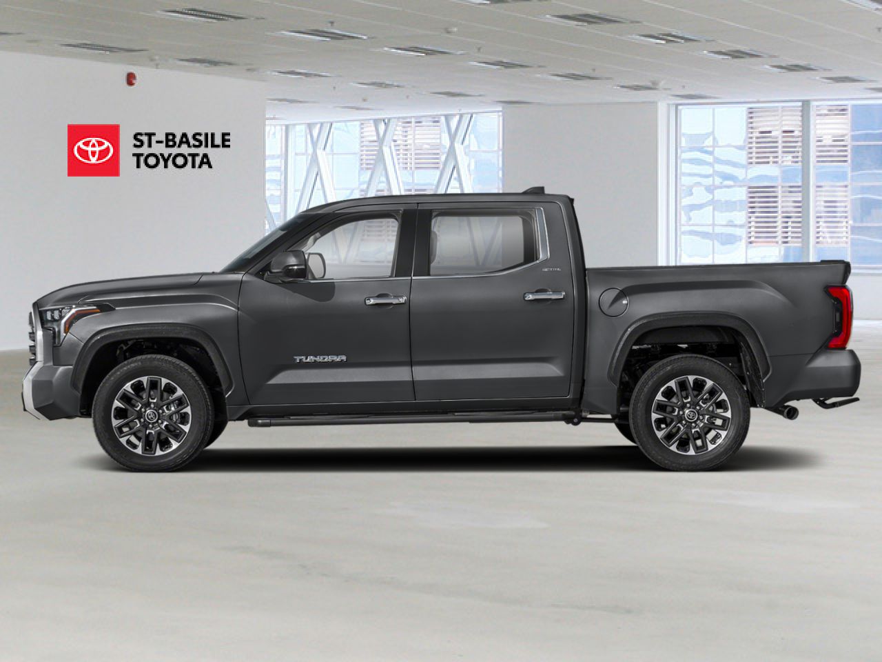 TOYOTA Tundra 2026 Gris magn&eacute;tique m&eacute;tallis&eacute; Saint-Basile-le-Grand - photo #1