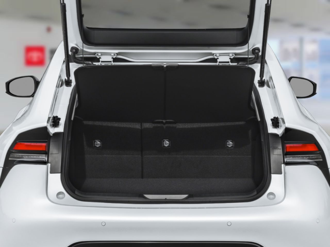 TOYOTA Prius 2026 Noir minuit m&eacute;tallis&eacute; Saint-Basile-le-Grand - photo #11