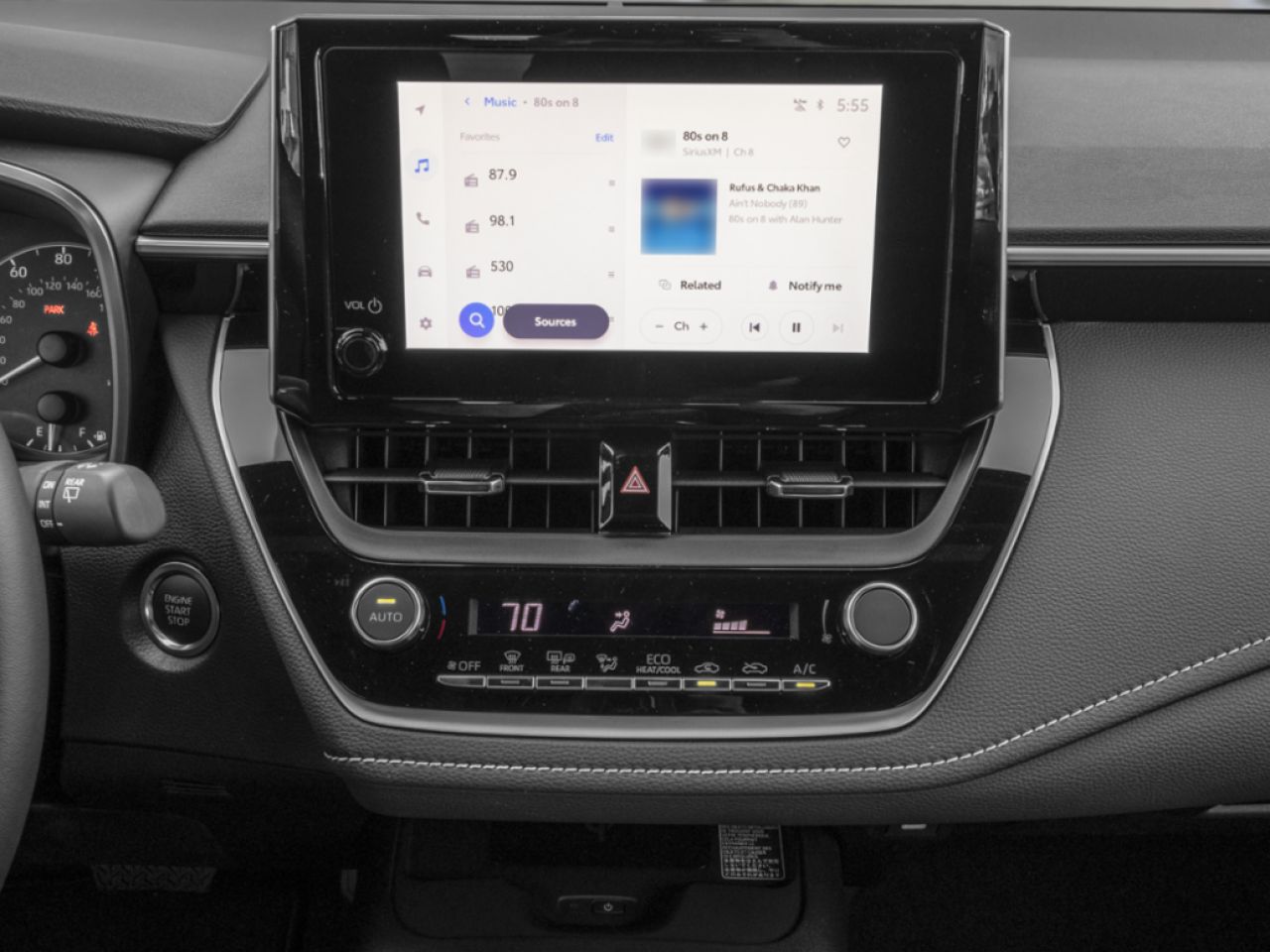 2026 Toyota Corolla Hatchback CVT White Lac-Etchemin - photo #10