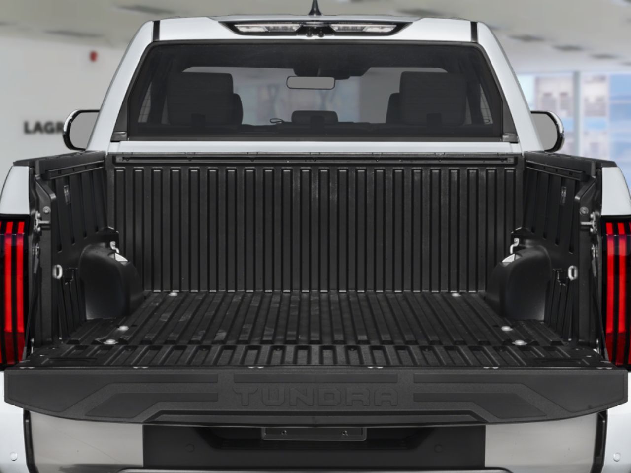 Toyota Tundra 4X4 Limited CrewMax 4x4 2026 Bleu heliographique Lac-Etchemin - photo #9