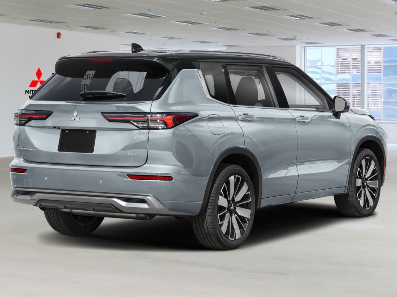 2026 Mitsubishi Outlander Moonstone Grey/Black Roof Rouyn-Noranda - photo #1